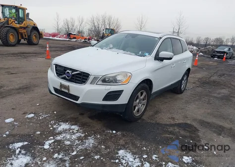 2012 Volvo Xc60 3.2/3.2 Platinum/3.2 Premier/3.2 Premier Plus from USA, damaged, VIN YV4940DZ8C2307880